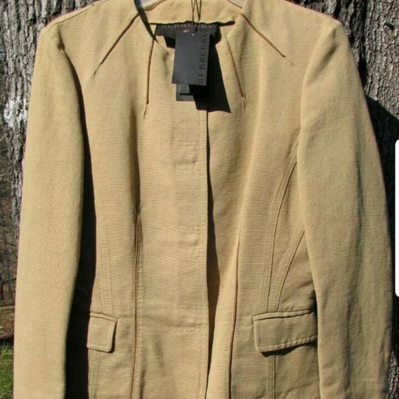 Burberry Tan Canvas Skirt Suit Size Small - Picture 8 of 8